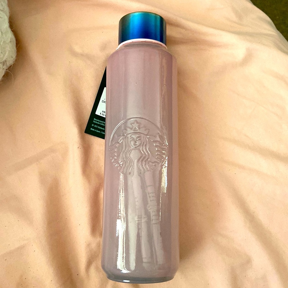 - Brand new Pink Starbucks tumbler(glass). Never used, sturdy glass,22 oun…